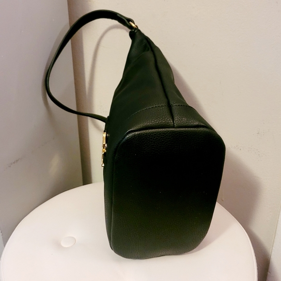 Tommy Hilfiger shoulder bag - Picture 9 of 15